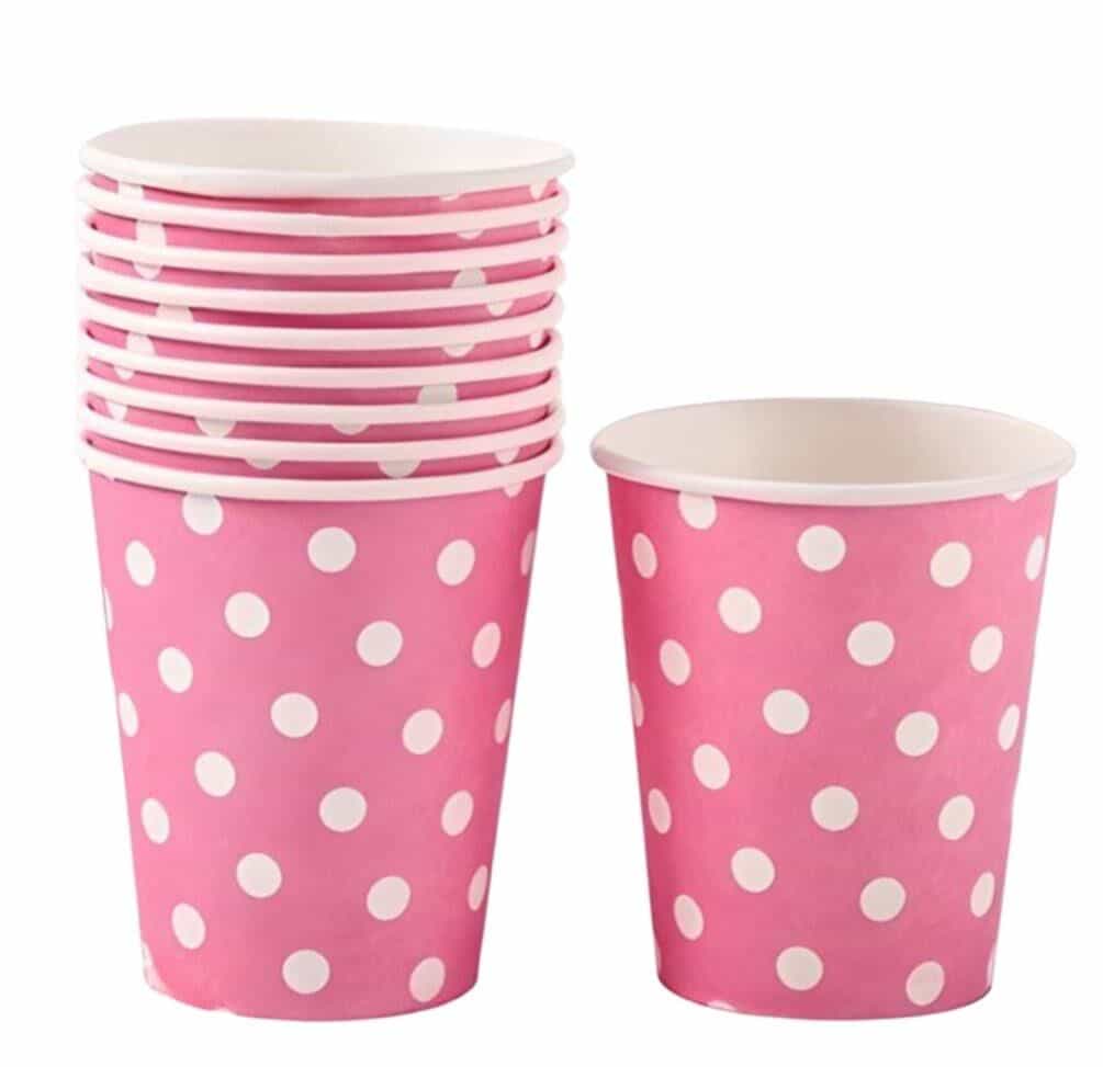 ვარდისფერი პოლკა წერტილების თასი